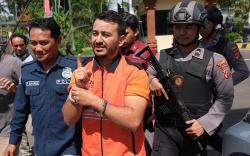 Viral Bule Kanada Bikin Onar di Bali, Kini Ditangkap Polisi dan Dideportasi