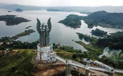 Proyek Pembangunan Menara Kujang Sepasang Setinggi 99 Meter