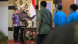 Ganjar Ingatkan Pejabat Pemprov Jateng: Jaga Integritas, Layani Masyarakat dan Tak Korupsi
