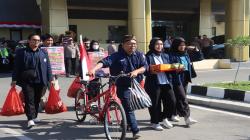 Peringatan HANI di Sukoharjo, Relawan Antinarkoba Bagikan Nasi Berkat dan Vitamin<