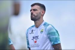 Luis Milla Salut dengan Duo Spanyol Milik Persib, Salah Satunya Calon Jenderal Benteng Pertahanan<