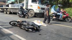 Kecelakaan di Sukabumi, Pemotor Lansia Tewas Terlindas Truk Fuso