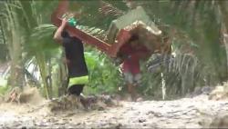 Tanggul Sungai Jebol, Banjir Lahar Dingin Gunung Semeru Masuk ke Permukiman Warga <