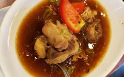 Hadirkan Menu Baru dan Istimewa, Sop Buntut Cafe Kembali Dibuka di PIM 1