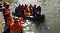 Diduga Terjatuh, Nelayan Asal Batang Ditemukan Tewas Hanyut di Sungai Silugonggo Pati