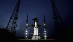 India Sukses Tempatkan Pesawat Luar Angkasa Chandrayaan-3 ke Orbit Bulan