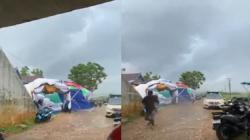 Ngeri, Tenda Acara Pernikahan Porak-poranda Diterjang Angin, Tamu Panik Berhamburan<