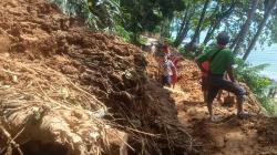 Objek Wisata Gunung Padang Ditutup Sementara, Akses Tertimbun Longsor<