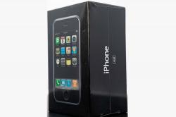 Dilelang, iPhone Generasi Pertama 4GB Terjual Rp2,8 Miliar