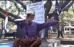 Uniknya Permainan Jemparingan Mataraman, Wajib Berpakaian Jawa dengan Duduk Bersila