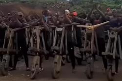 Unik, Motor Ini Terbuat dari Kayu dan Cuma Ada di Kongo