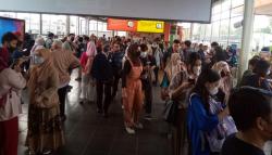 Daftar Perjalanan KRL Terhambat Imbas Truk Tabrak Tiang Listrik di Lintas Pondok Ranji-Kebayoran