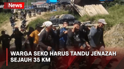 Miris, Akses Jalan Rusak Warga Seko Harus Tandu Jenazah Sejauh 35 Km