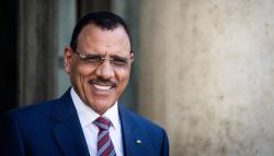 Presiden Niger Mohamed Bazoum Ditahan Paspampres di Istana, Dikudeta?