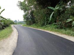 KCIC Perbaiki Jalan di Sekitar Jalur Kereta Cepat Jakarta-Bandung 