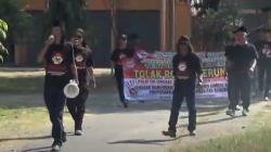 Sekelompok Orang Gagal Adang Rocky Gerung Hadiri Acara Mimbar Mahasiswa di Jombang<