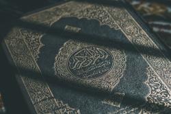 Alquran Kembali Dibakar di Swedia, Pelaku Wanita Iran Sebut Semua Agama Harus Dimusnahkan