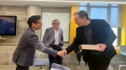 Elon Musk Bertemu Menkes Budi, Bahas soal Internet untuk Puskesmas di Daerah 3T