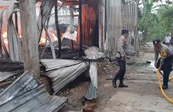 Gudang Rongsok di Bantul Terbakar, Kerugian Capai Rp300 Juta