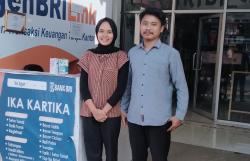 Sukses Jadi AgenBRILink, Ibu Muda Asal Ciamis Angkat Ekonomi Keluarga