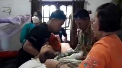 Bocah di Palangkaraya Idap Kanker Otot, Terbaring dan Tak Bisa Sekolah <