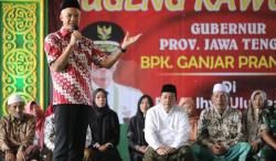 Ganjar Pranowo Sowan Ulama Besar di Cilacap, Silaturahmi dan Berpamitan