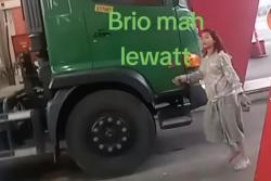 Viral Wanita Cantik Kendarai Truk Kontainer Bikin Kagum, Netizen: Hebat Wonder Woman!