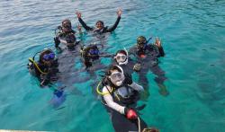 Kenalkan Ekosistem Terumbu Karang, FPIK Undip Latih Mahasiswa Jepang Kuasai Selam SCUBA