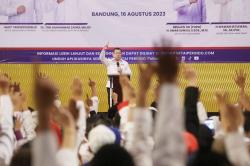 Panaskan Mesin Partai di Jabar, HT Ungkap Alasan Perindo Kerap Bagikan Gerobak UMKM