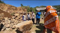  Heboh Penemuan Ratusan Batu Candi Kuno di Dataran Tinggi Dieng 