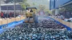 Bea Cukai Bandarlampung Musnahkan Ribuan Botol Miras Ilegal, Nilainya Capai Miliaran