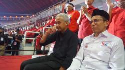 Ganjar Pranowo Semringah Bertemu TGB saat Apel Siaga PDIP Jateng: Terima Kasih Pak!<