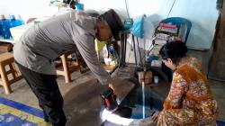 Miris, Warga Jambi Minta Air di Rumah Tetangga Harus Beli Token Listrik