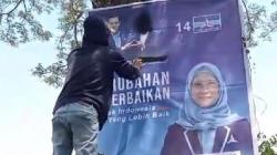 Kader Demokrat Indramayu Coret Gambar Anies Baswedan dengan Cat Semprot