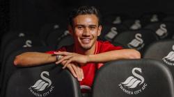 Bek Swansea City Nathan Tjoe-A-On Ingin Dinaturalisasi, STY Tak Langsung Setuju