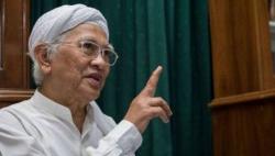 Biografi Mustofa Bisri, Ulama Besar sekaligus Sastrawan dengan Segudang Karya