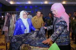 Maksimalkan P3DN, Gubernur Khofifah: Nilai Realisasi Transaksi Belanja PDN Jatim Capai 79 Persen