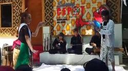 Pantun Sunda, Berisi Kata-kata Lucu hingga Nasihat Bijak<