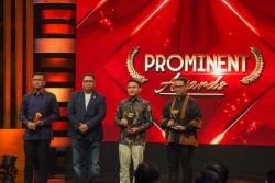 Unggul dalam Transformasi Bisnis, Pos Indonesia Raih Penghargaan Prominent Award 2023