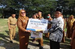 Masuki Batas Usia Pensiun, 29 ASN Bone Bolango Purnatugas dan Naik Pangkat<