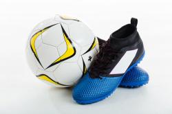 Sederet Rekomendasi Busana Anak H&M dan Sepatu Bola Adidas