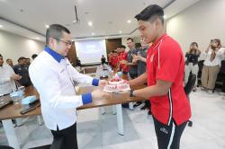 HT Dapat Kejutan Ulang Tahun ke-58 dari Timnas Futsal Indonesia