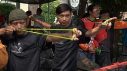 Seru, Ratusan Anak Muda Ikut Lomba Ketapel di Buahbatu Bandung