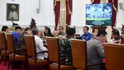 Jokowi Pimpin Ratas Mitigasi El Nino, Bahas Kekeringan hingga Karhutla