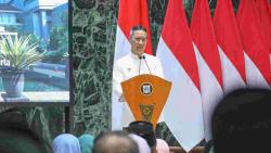 Heru Budi ke Jajaran Pemprov DKI: Tangani Masalah Sampah hingga Kabel Semrawut