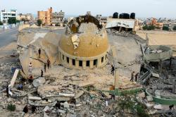 Serangan Israel Tanpa Pandang Bulu, Masjid di Palestina Hancur Rumah-Rumah Ambruk