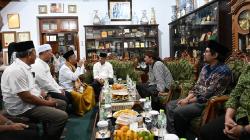 Ganjar Ziarah ke Makam Ulama Sufi Kharismatik Abah Sepuh dan Abah Anom Suryalaya Tasikmalaya