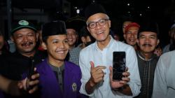 Momen Ganjar Bertemu Santri Ponpes Suryalaya Tasikmalaya yang Pernah Jumpa saat Masih Kecil