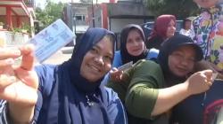 Warga Perum Jatihurip Sumedang Sambut Antusias KTA Partai Perindo Berasuransi