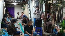 Bacaleg Stella Franciss Sosialisasikan Program Kerakyatan Partai Perindo kepada Warga Rungkut